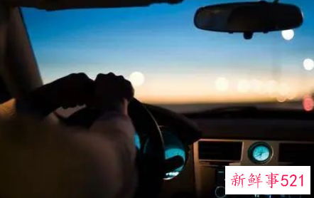 晚上开车危险吗
