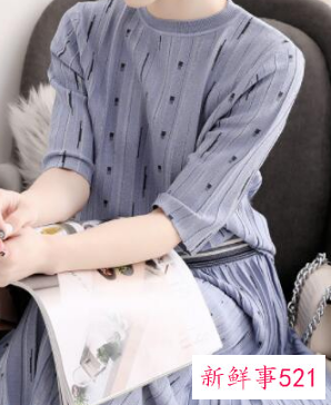 40岁女人怎么穿衣服显年轻