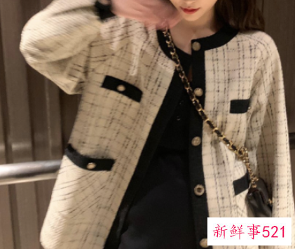 小香风买黑色,还是白色