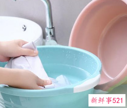 手洗衣服的教学学生