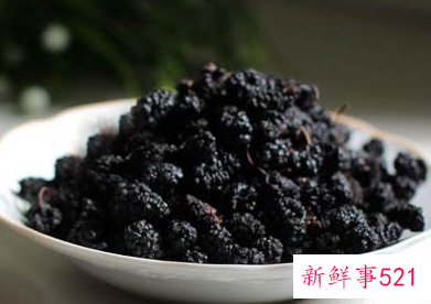 女人长期喝桑葚泡水有害吗