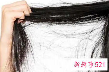 梦见长头发拉直是什么意思