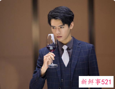 《我要逆风去》主演是谁