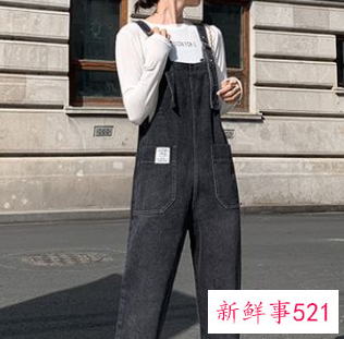 45岁能穿牛仔背带裤吗