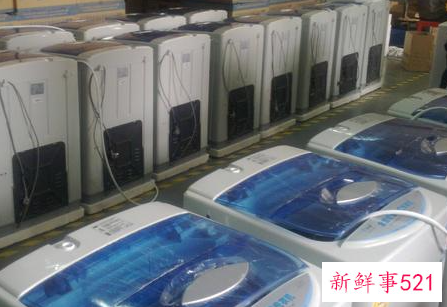 波轮洗衣机比滚筒洗衣机费多少水