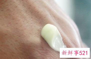 皮肤上有小点点像鸡皮一样