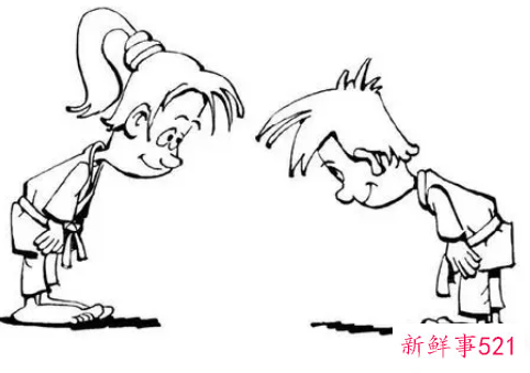 举手投足有讲究