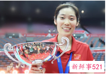 朱婷官宣加盟意甲斯坎迪奇俱乐部