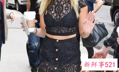 蕾丝连衣裙适合什么场合穿