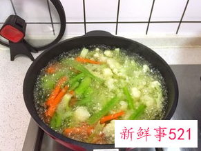 麻辣香锅家庭版做法