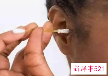 自己挖耳屎会碰到耳膜吗