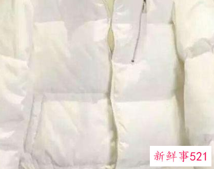 冬天大衣或羽绒服的搭配