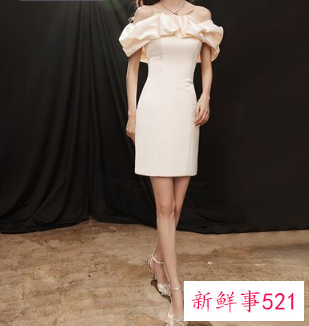 一字肩连衣裙外面穿什么外套