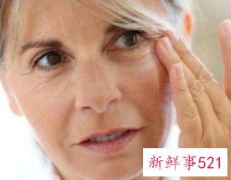 脸上皱纹多怎么办