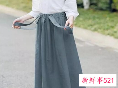 杏色毛衣内搭什么颜色打底衫