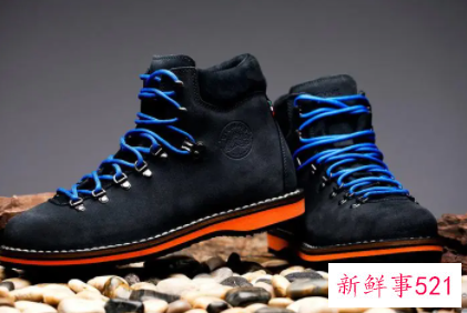 梦见站长做寿我送鞋子