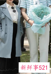 中年女士的半身冬裙