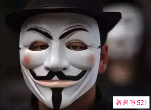 梦见戴着面具是什么意思