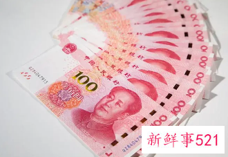 为了钱可以毫无底线的人的句子