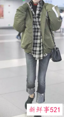 叠穿衣服怎么搭配