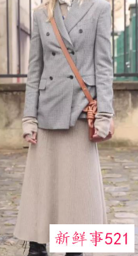 冬天穿裙子配什么外套好看