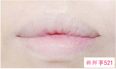 咬唇妆怎么画