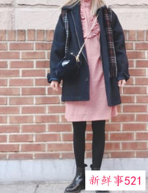 不喜欢穿粉色的女生