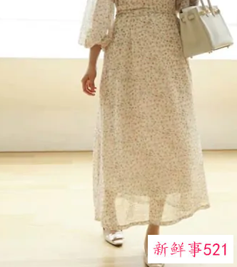 夏天穿长裙配什么鞋子女