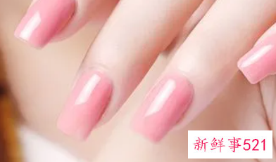 光疗甲和QQ甲哪个便宜