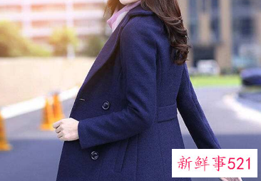 藏青色卫衣配什么裤子好看