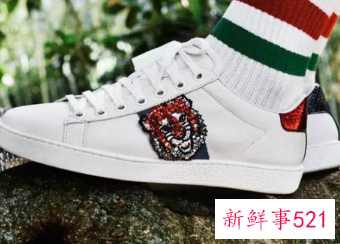 白皮鞋渗透茶渍怎么去除