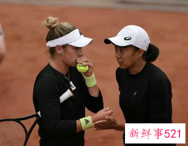 中国金花3人挺进法网女双16强