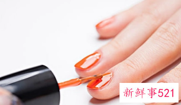 怀孕能染指甲不