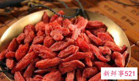 枸杞发黑了能不能吃