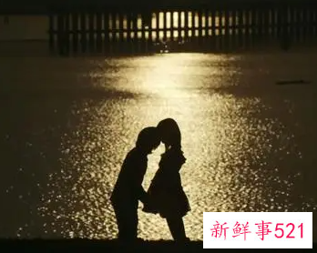 感动女朋友的诗句