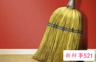 雨伞放在门口代表什么