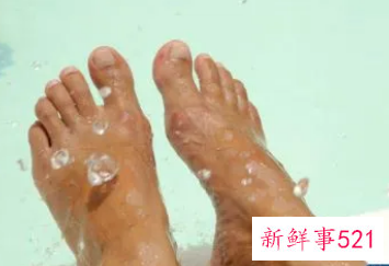 脚汗多是什么原因