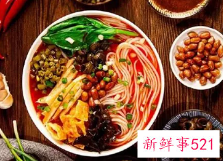 螺霸王回应脚踩酸豆角:将邀请用户访问工厂