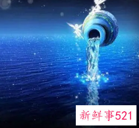 水瓶座做什么颜色指甲