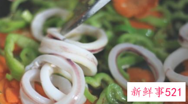 青椒鱿鱼的做法是怎样的