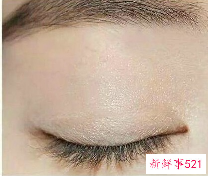 新手化妆者怎么画眼影