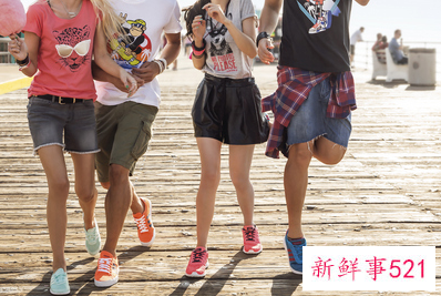 adidas有几个系列