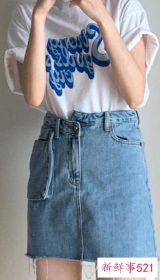 蓝色牛仔裙可以配什么衣服