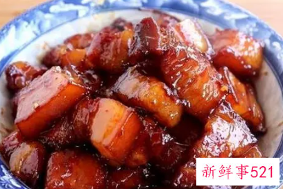 梦见吃红烧肉有什么征兆