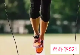 为什么跳绳小腿变粗