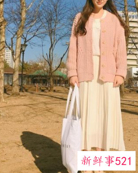 不喜欢穿粉色的女生