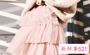 针织半身长裙搭配什么外套