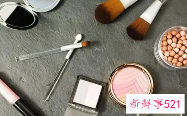 梦见给死人化妆的周公解梦