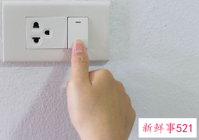 电视墙插座多少个合理