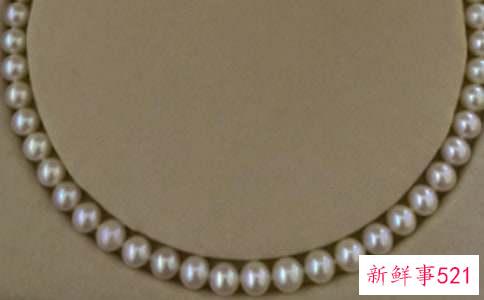 梦到从蚌里取出珍珠什么意思